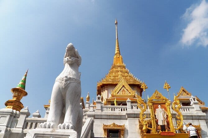 Ancient City & Temples of Ayutthaya ( UNESCO ) by River Cruise with Buffet Lunch - Wat Na Phra Mane and other old temple stops