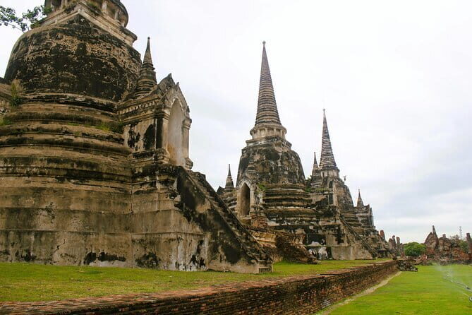 Ayutthaya and Ang Thong Private Charter Thailand Sacred Past Tour - Wat Phra Sri Sanphet: The Royal Temple and Its Three Chedis