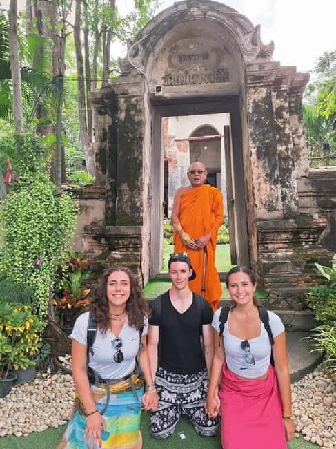 Ayutthaya: Colorful Slow Life Bicycle Tour with local guide. - Key things to know before you ride