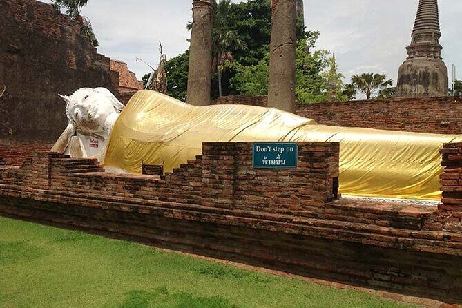 Ayutthaya Day Tour from Bangkok Private - Wat Yai Chai Mongkol and Wat Lokayasutharam: chedis and the reclining Buddha
