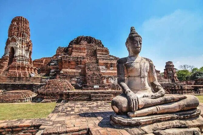 Ayutthaya Guided UNESCO Heritage Tour Including Lunch & Transfers - Temple of the Reclining Buddha (Wat Lokayasutharam): the fast hit you’ll remember