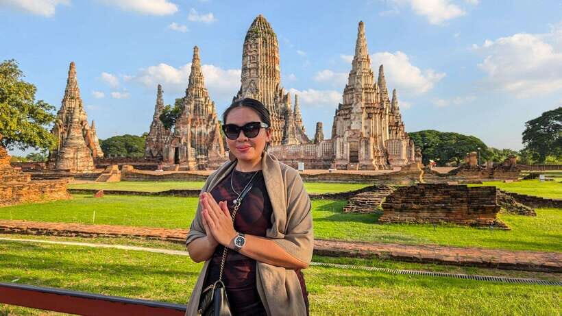 Ayutthaya: Private Boat Tour with Optional Temple Visits - Why a longtail boat in Ayutthaya feels different