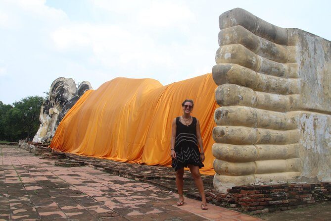Ayutthaya Sunset Discovery, Boat Ride, Iconic Spots, Local Market - Wat Yai Chai Mongkol: A Big Chedi and Peaceful Gardens