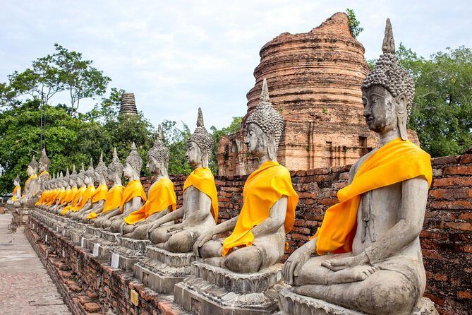 Ayutthaya Sunset Discovery, Boat Ride, Iconic Spots, Local Market - Wat Mahathat: The Tree-Root Icon You Can’t Miss