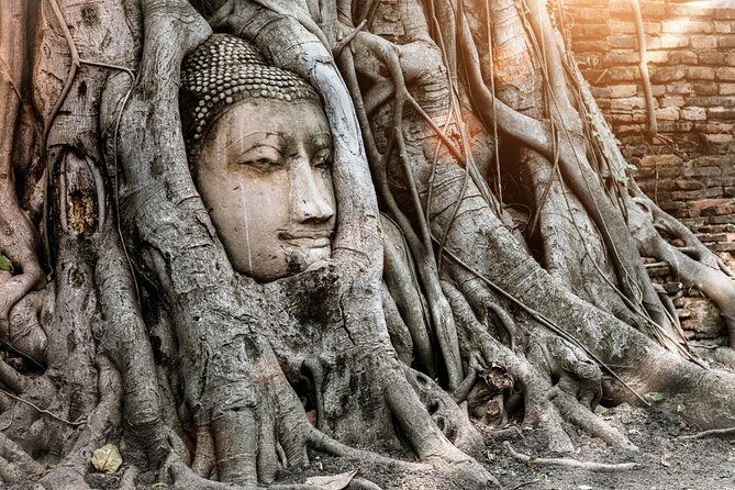 Ayutthaya Temples and Ayothaya Floating Market From Bangkok - Riding out of Bangkok: the van time you’ll actually use