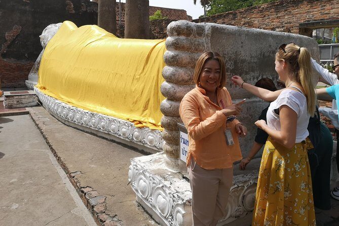 Bangkok: Private Ayutthaya and Bang Pa-In Summer Palace Tour - Wat Yai Chaya Mongkol: river-side ruins and a calmer mood