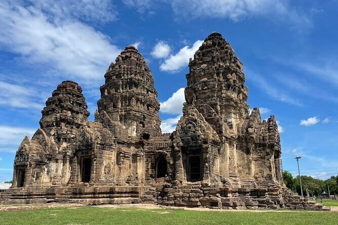 Bangkok to Ayutthaya Lopburi Monkey Temple, Largest Buddha Tour - Price and what you should budget in real terms