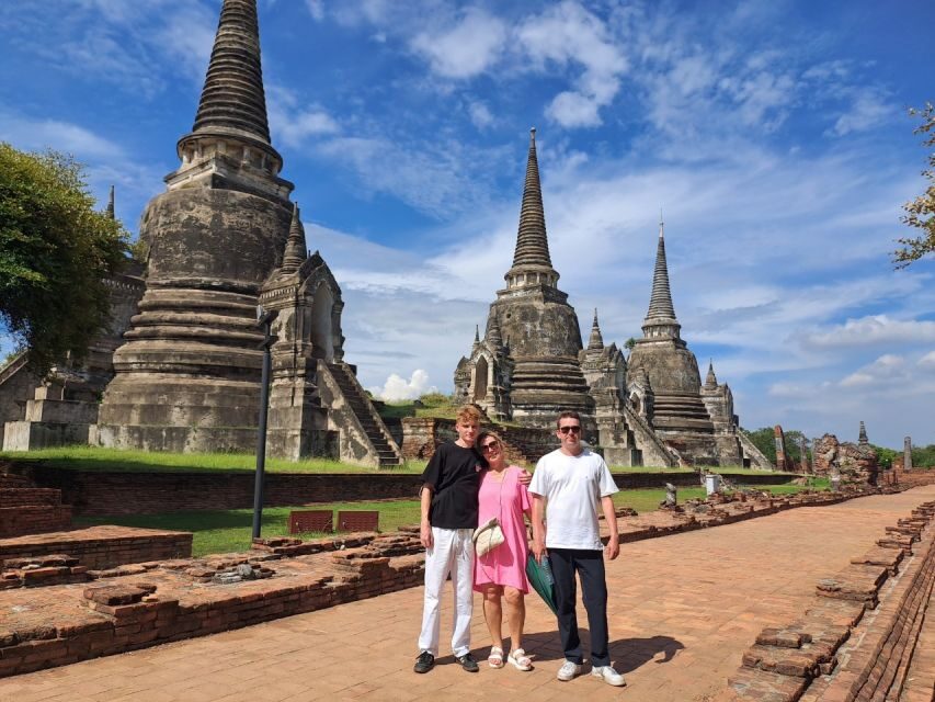 Colors of Ayutthaya: UNESCO Heritage 6 hour Bicycle Tour - The huge reclining Buddha at Luang Phor Lokayasuttha