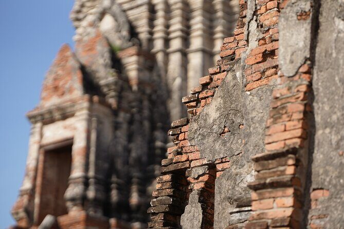 Day Tour From Bangkok to Ayutthaya By Bus - Wat Phra Sri Sanphet: reading the Grand Palace through its foundations