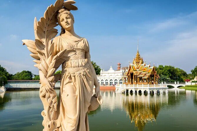 Day Tour of Ayutthaya and Bang Pa-In - Stop 1: Wat Phukhao Thong and the 50-metre chedi