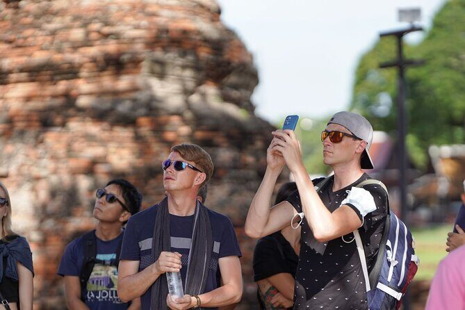 Floating Market and Ayutthaya Guided Day Tour from Bangkok - Guides Make or Break It: William, Bird, Bobo, and the Ones to Look for