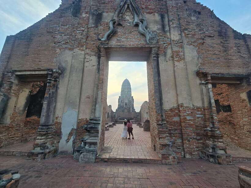 From Bangkok: Ayutthaya Afternoon Tour with Boat & Tuk-Tuk - The One-Hour Tuk-Tuk Ride: Evening Wheels Through Illuminated Ruins