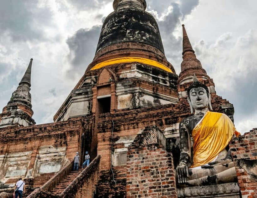 From Bangkok: Ayutthaya Heritage Tour with Sunset Boat Ride - Wat Yai Chai Mongkhon: chedi size, reclining Buddha, and the “wow” factor