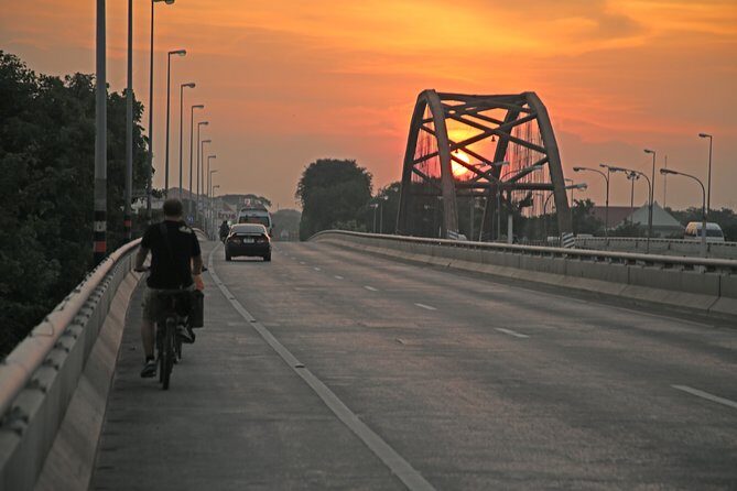 Half-Day Ayutthaya Sunset Bicycle Excursion - Wat Phra Sri Sanphet: start with a royal centerpiece