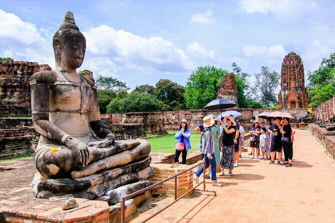 Heritage Tour in Ayutthaya by Cruise - River City Bangkok check-in and the coach ride out of town