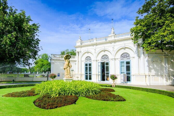 Heritage Tour in Ayutthaya by Cruise - What the included buffet lunch is like on the river