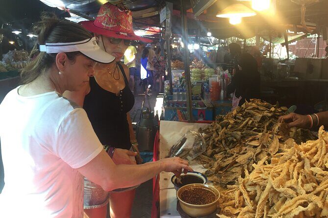 Highlights of Bangkok and Ayutthaya (World Heritage site) in 1 day - Markets and optional lunch: add local flavor without derailing the day
