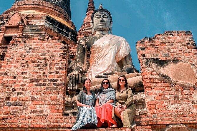 Historical City of Ayutthaya - Unesco Full Day Tour From Bangkok - Wihan Phra Mongkhon Bophit and Wat Phra Si Sanphet: bronze Buddha meets royal ceremonies
