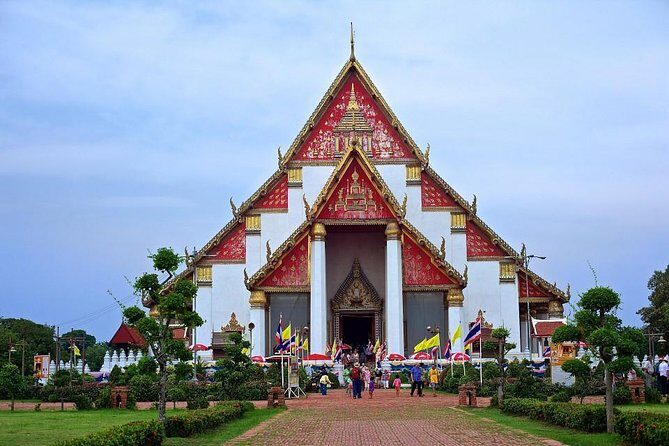 Private Ancient city of Ayutthaya Shore Excursion - Wihan Phra Mongkhon Bophit and Wat Phra Si Sanphet: royal power made visible