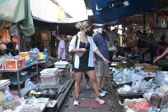 Private Excursion to Floating Market and Ayutthaya World Heritage - Damnoen Saduak and Ayutthaya in One Private Day