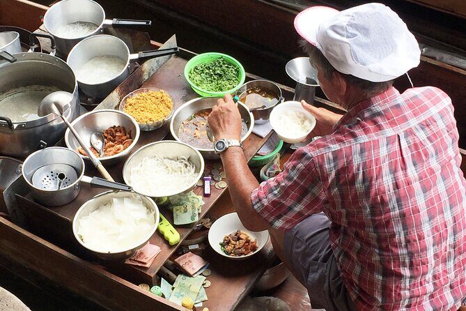 Private Excursion to Floating Market and Ayutthaya World Heritage - Lunch, snacks, and the heat-management wins