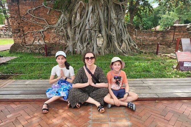 Private tour to Ayutthaya and Boat Tour Heritage Site - Wat Phanan Choeng Worawihan: A Giant Buddha with Deep Local Roots