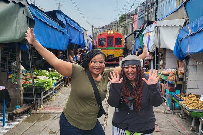 Private Tour to Railway Market Floating Market and Ayutthaya - Mae Klong Railway Market: The Train Moment You Can’t Fake