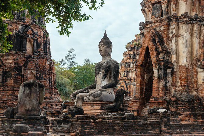 The Ultimate Ancient city of Ayutthaya Private Day Trip - Wat Worachettharam: a quieter temple to close the loop